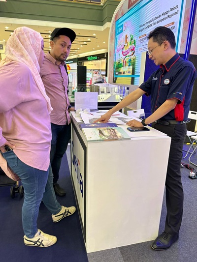 AEON-CHERAS-SELATAN-ROADSHOW-(PHOTO-1).jpg