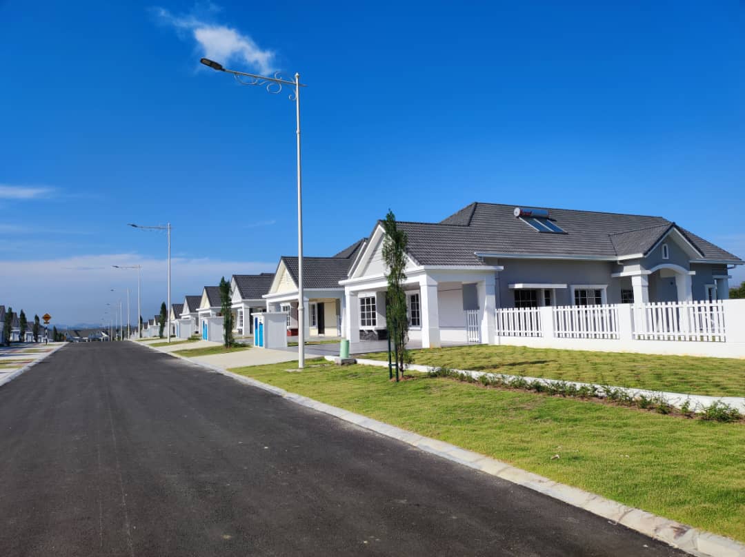 Reineville - Completed with Vacant Posession as at 11.11.2024.