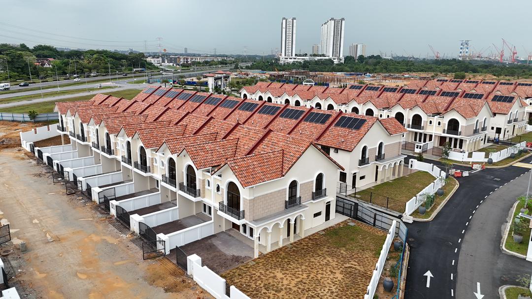 Adonis 3 - The roads serving the said Building as at 16/4/2026.