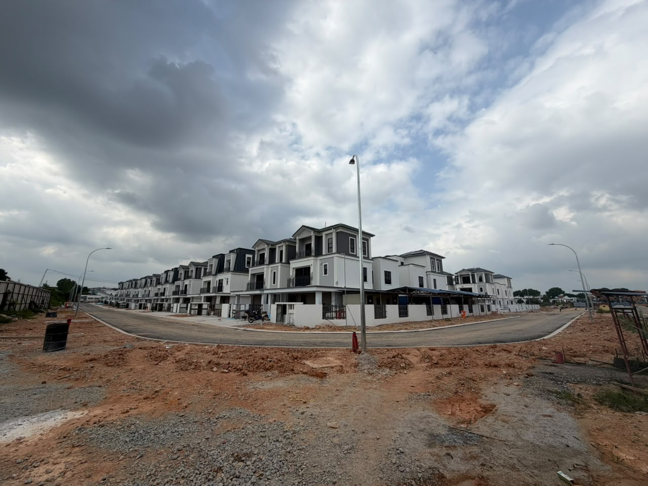 Lumiere ​Site Progress as at 30 June 2026 - The roads serving the said building in progress.