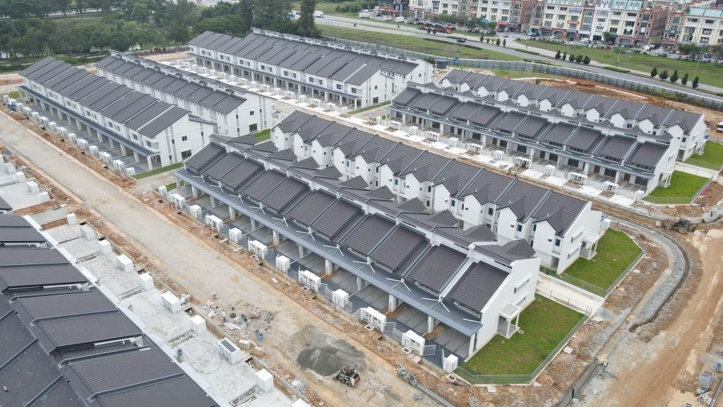 Laelia I as at 5/5/2025 - The roads serving the building is currently in progress.