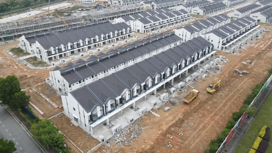 Laelia II as at 5/5/2025 - The internal and external finishes, including the wall finishes to the building are currently in progress.
