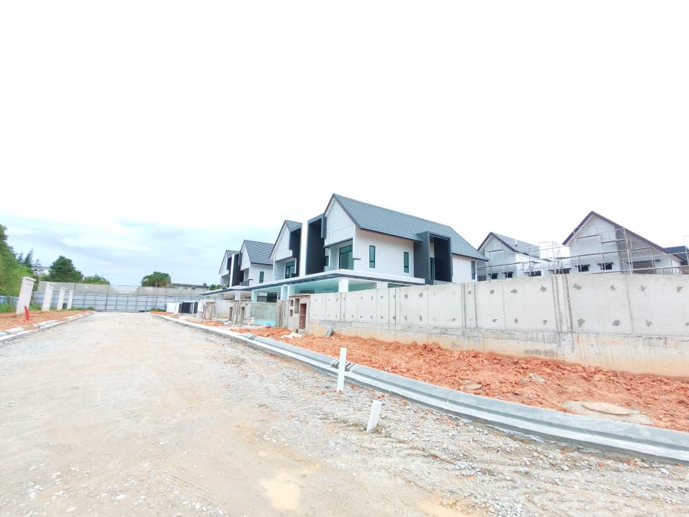 01/12/2025
The internal and external finishes of the said parcel including the wall finishes   