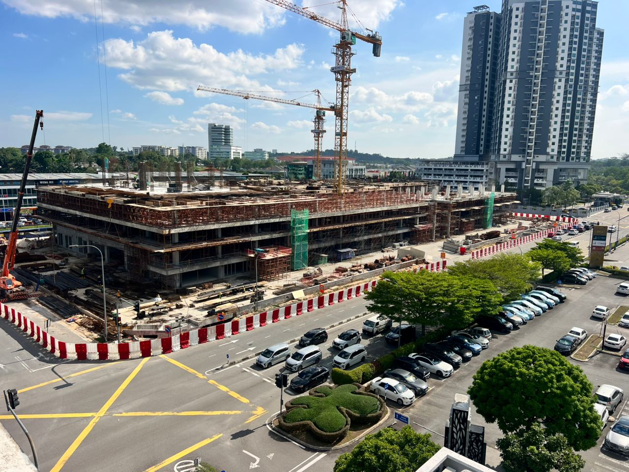 01/04/2026

-Foundation completed.

-Structural work in progress.