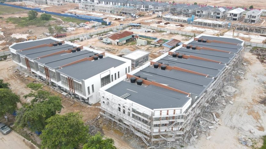 Bayu Avenue as at 7/3/2025 - The structural framework, wall construction, roofing, electrical wiring, and plumbing works for the building are currently in progress.
