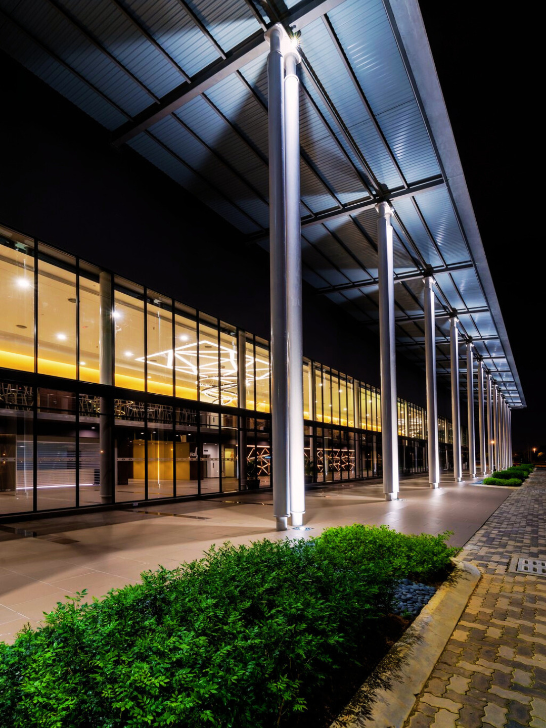 VIP PARKING AT HALL 2 (NORTH ENTRANCE)