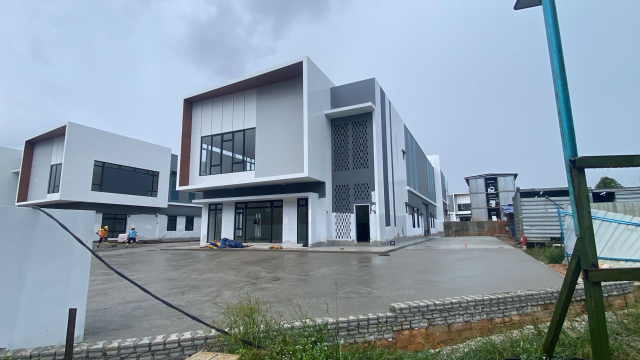 External wall plastering in progress as of 18/3/2026.
