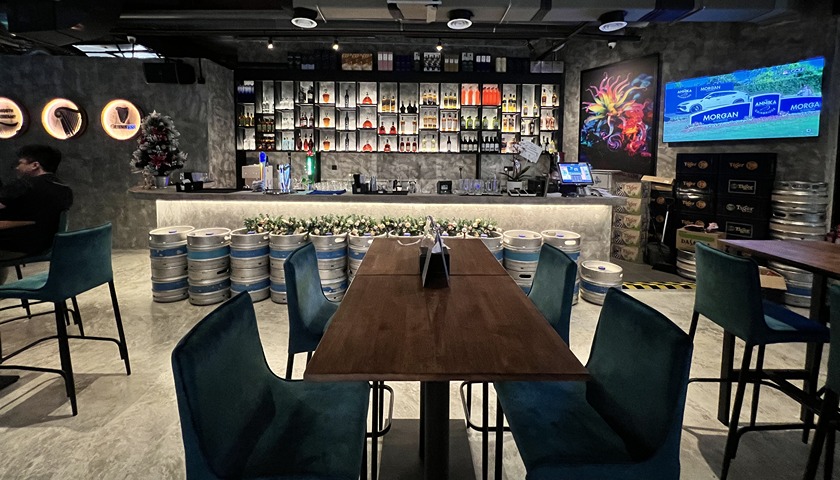 X Office Bar @ KL Eco City